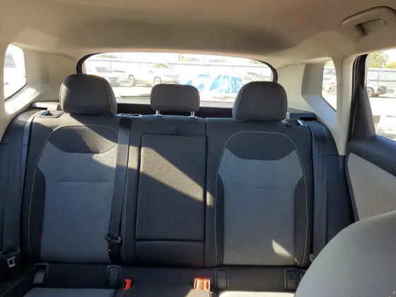 2022 Volkswagen Taos S