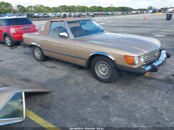 1985 Mercedes-Benz 380 SL