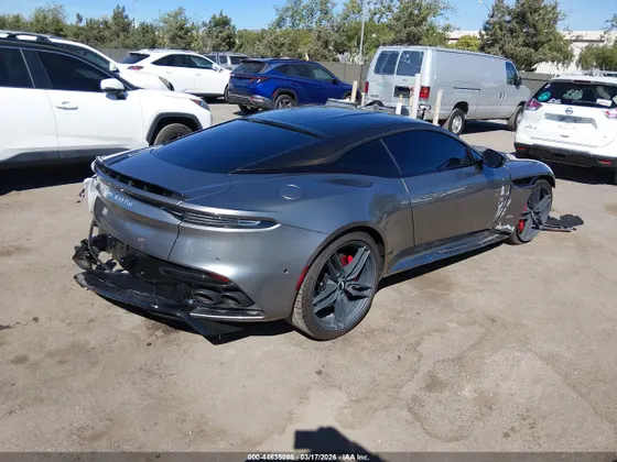 2019 Aston Martin DBS Superleggera