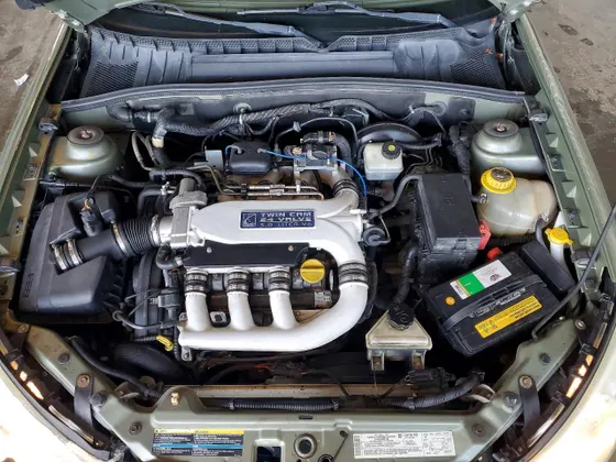 2004 Saturn L-Series L300 2