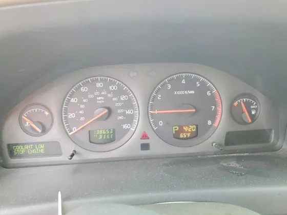 2002 Volvo V70