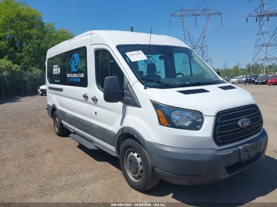 2016 Ford Transit Wagon XLT