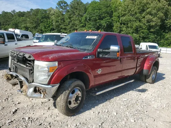 2013 Ford Super Duty F-350 DRW XL