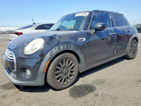 2015 MINI Cooper Hardtop 4 Door COOPER