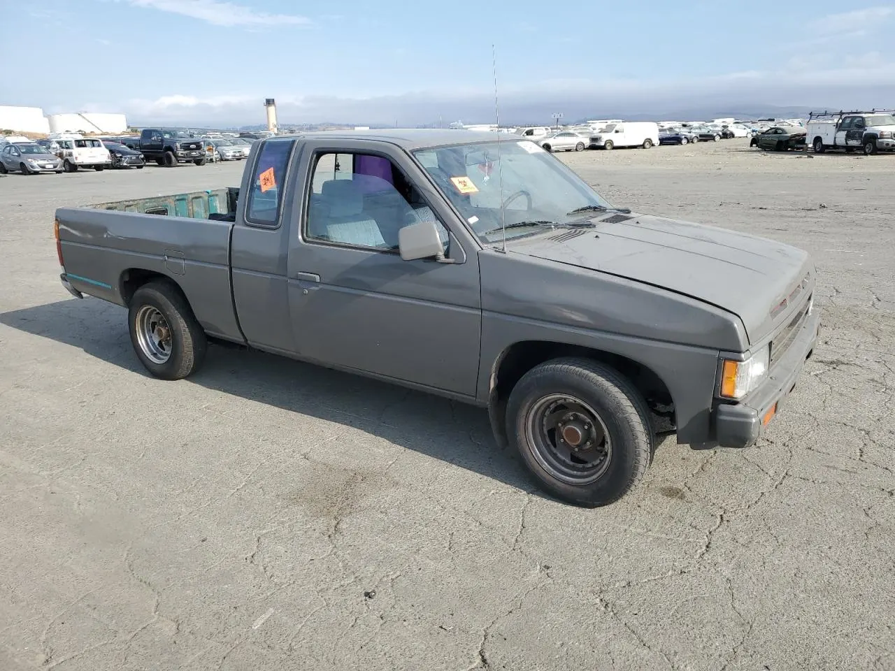 1989 Nissan Hardbody King Cab 2WD KING CAB