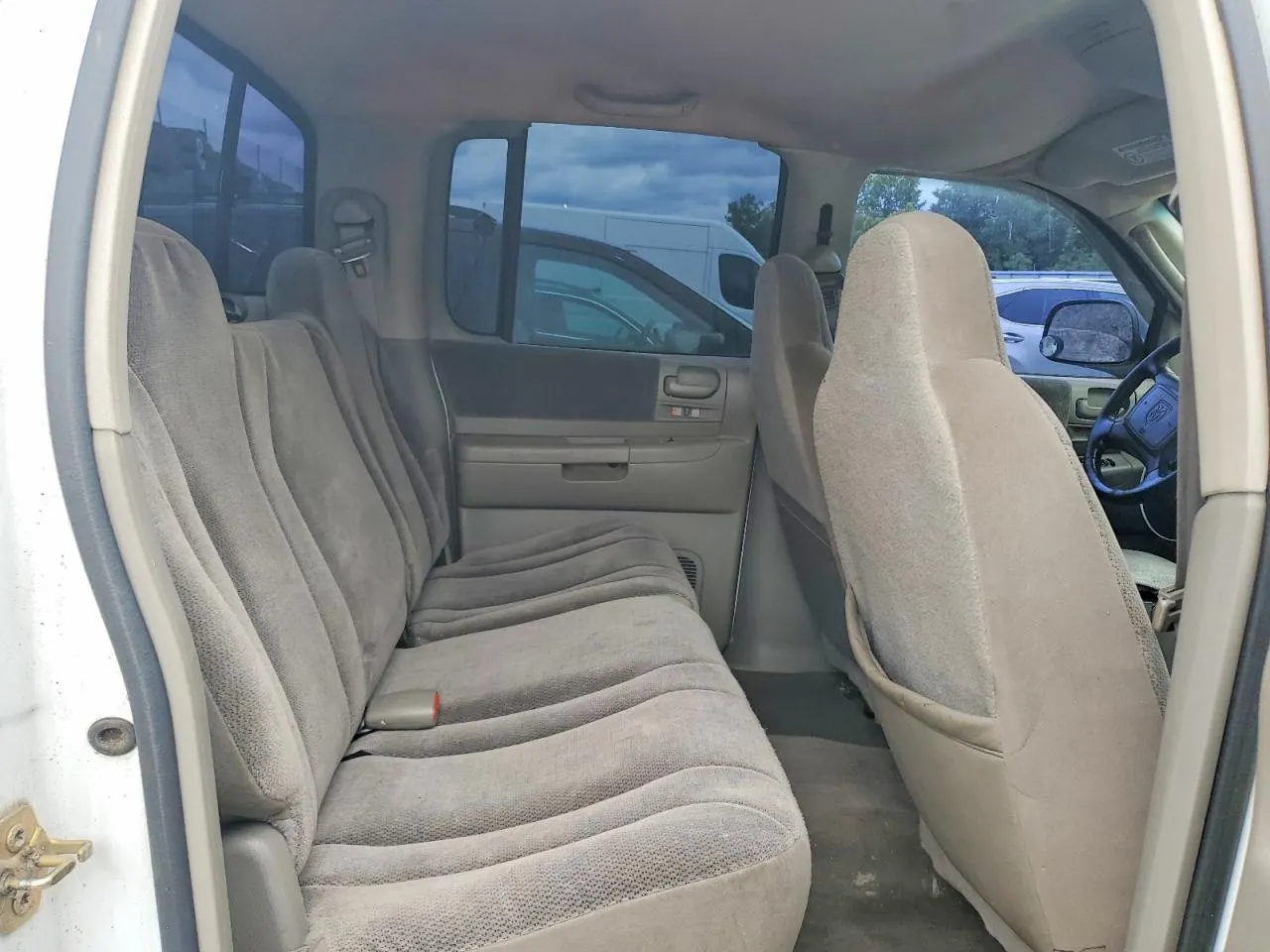 2002 Dodge Dakota Sport