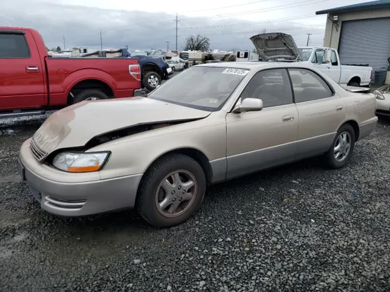 1994 Lexus ES 300 300
