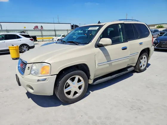 2009 GMC Envoy SLT