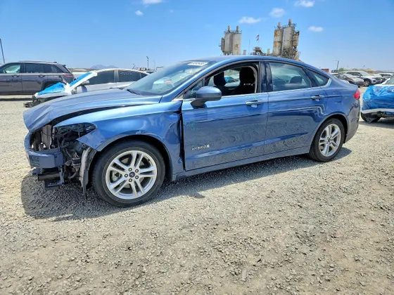 2018 Ford Fusion Hybrid SE
