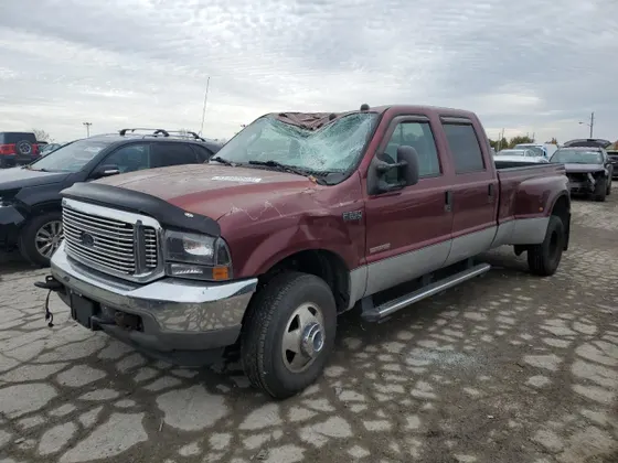 2004 Ford Super Duty F-350 DRW XL