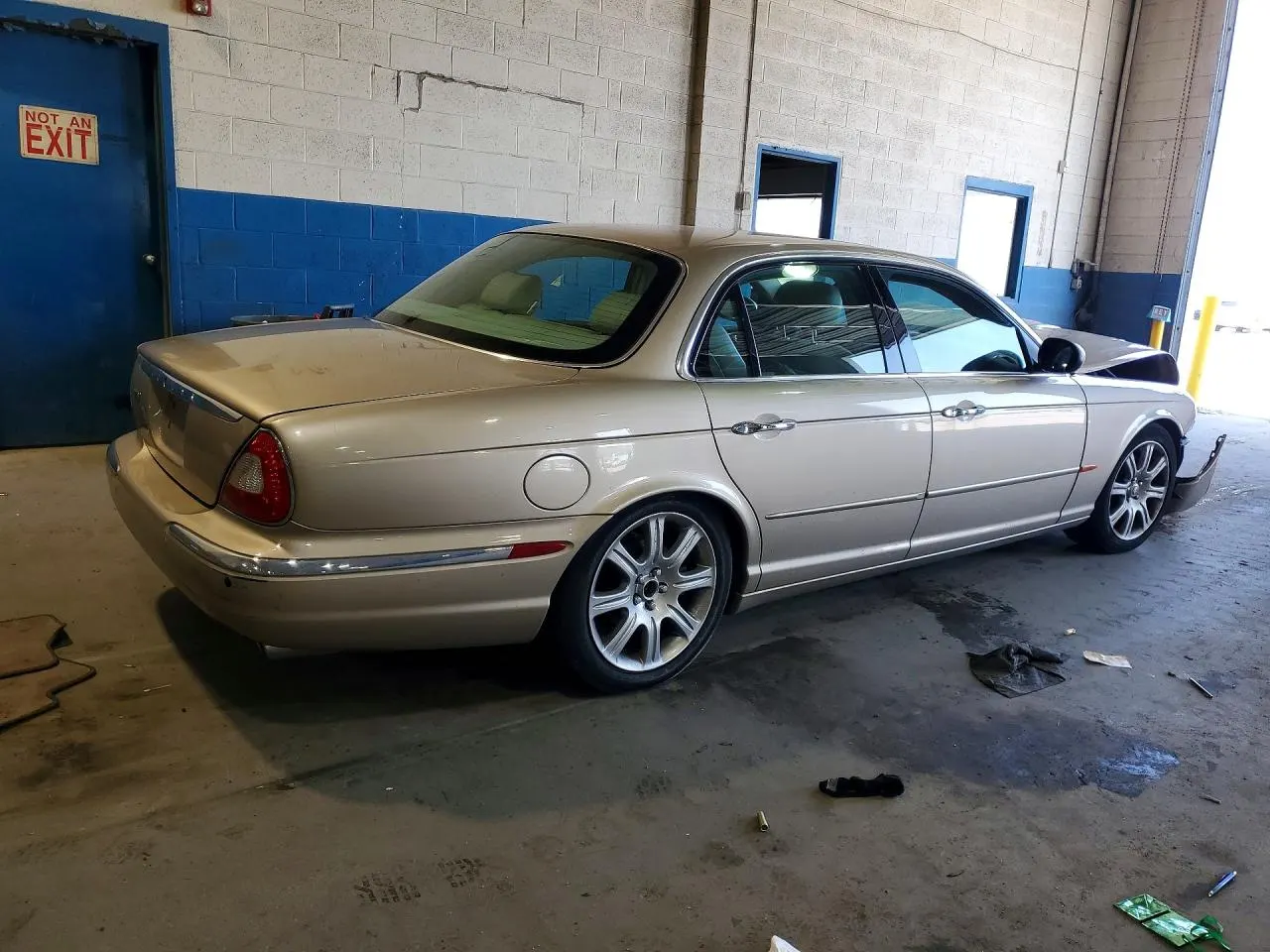 2004 Jaguar XJ XJ8