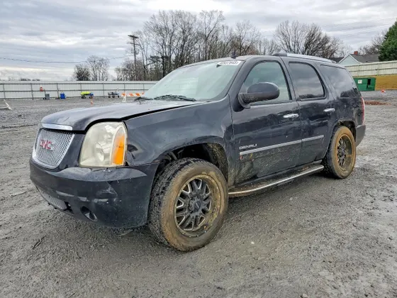 2010 GMC Yukon Denali