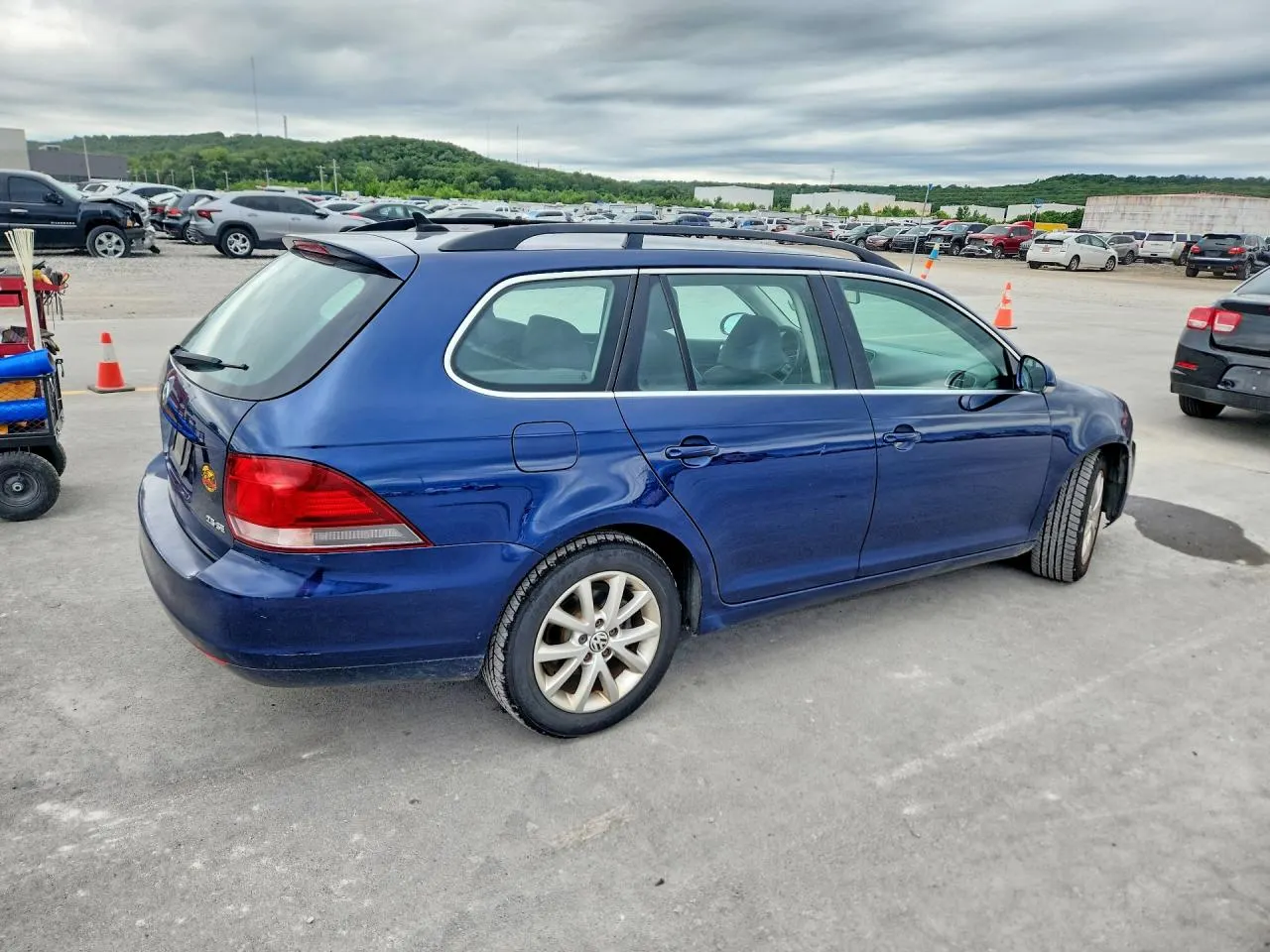2013 Volkswagen Jetta SportWagen SE w/Sunroof