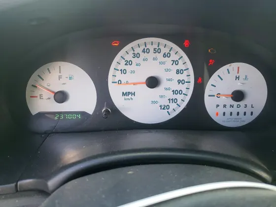 2006 Chrysler Town & Country SWB TOWN & COUNTRY