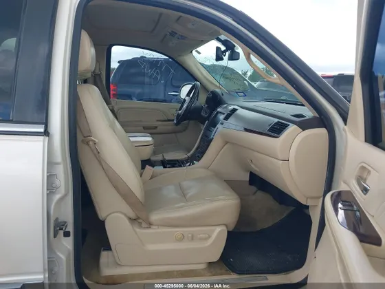 2008 Cadillac Escalade STANDARD