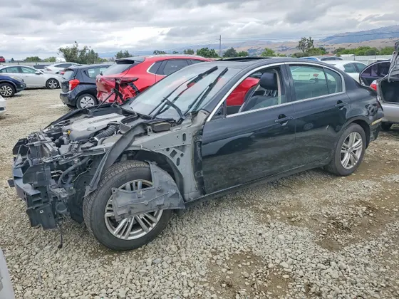 2010 INFINITI G37 Sedan Journey