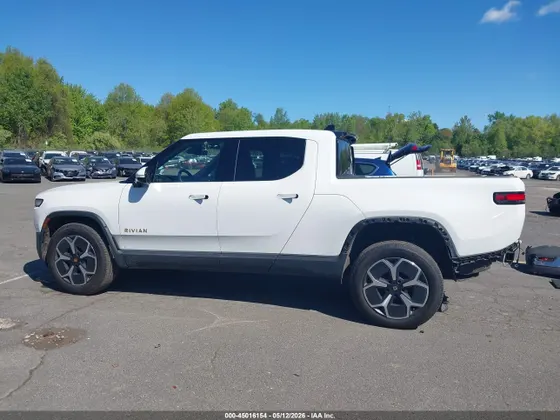 2022 Rivian R1T Adventure Package