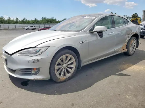 2018 Tesla Model S 75D