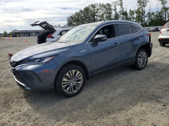 2021 Toyota Venza XLE