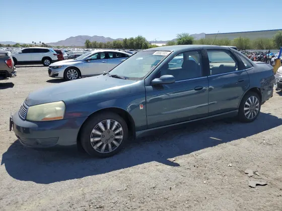 2004 Saturn L-Series L300 1