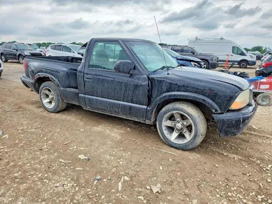 2003 GMC Sonoma SLS