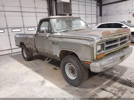 1988 Dodge W SERIES W200/W250