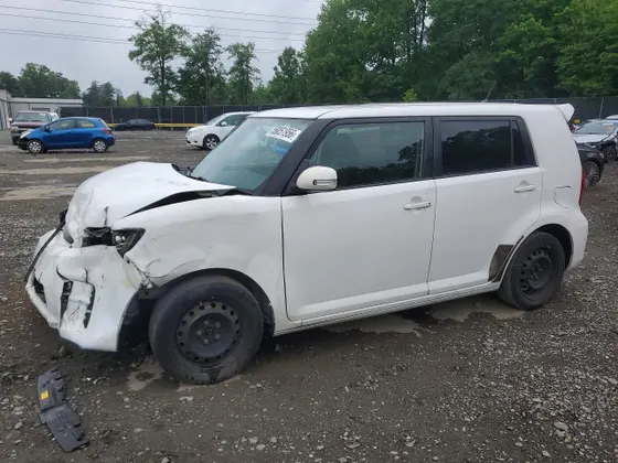 2012 Scion xB