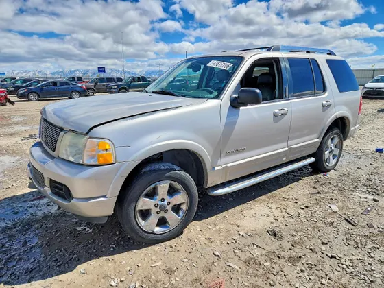 2005 Ford Explorer Limited