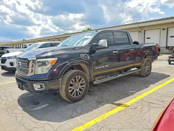 2016 Nissan Titan XD SV