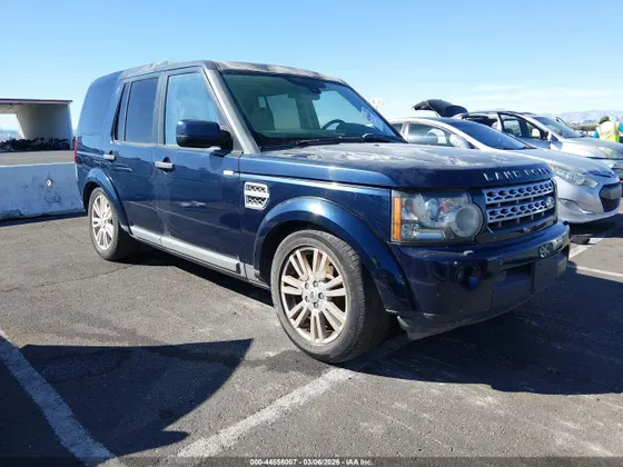 2011 Land Rover LR4 LUX