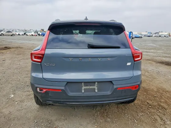 2023 Volvo XC40 Recharge Pure Electric Plus