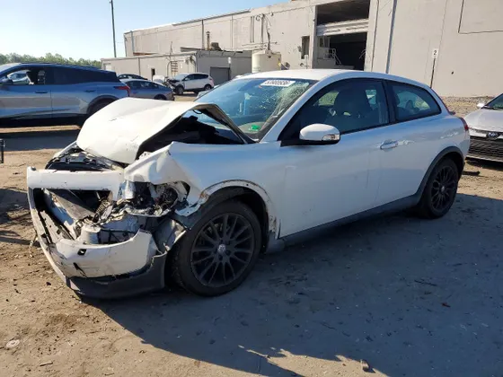 2009 Volvo C30