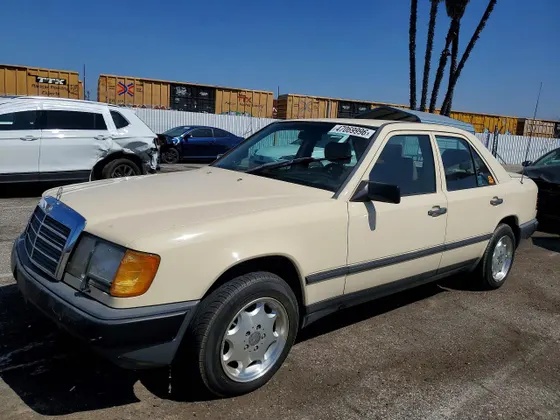 1986 Mercedes-Benz 300 Series 300E