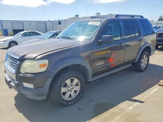 2007 Ford Explorer XLT