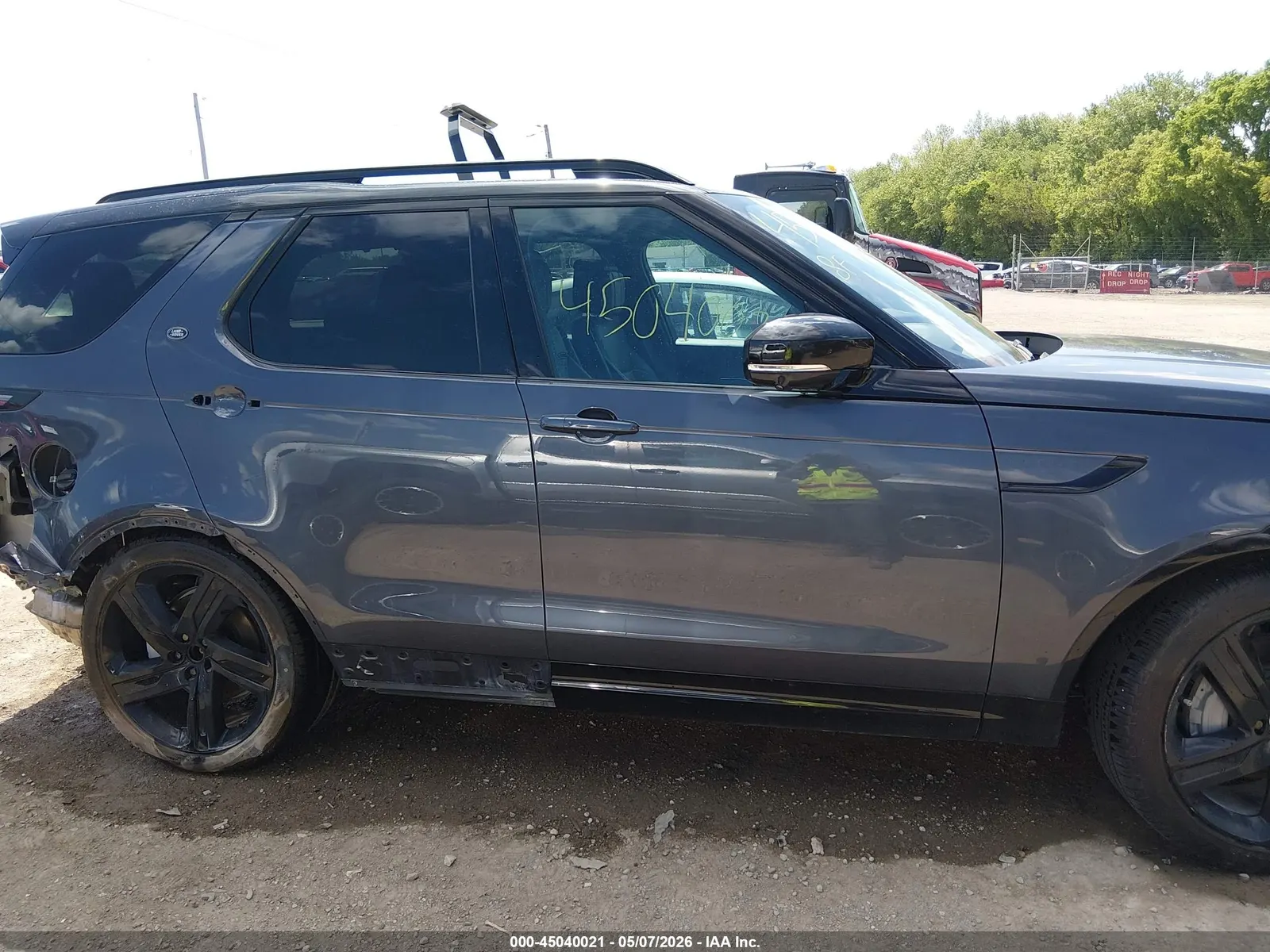 2024 Land Rover Discovery P300 DYNAMIC SE