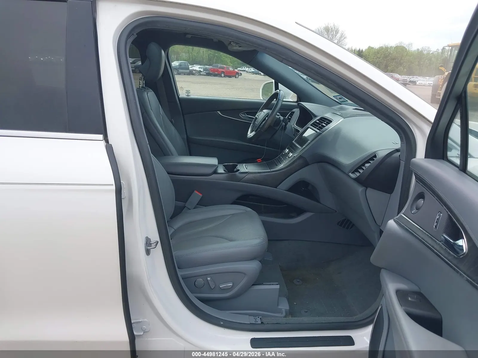 2019 Lincoln Nautilus Reserve