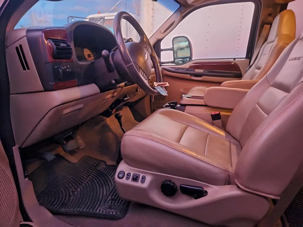 2006 Ford F-550 SUPER DUTY