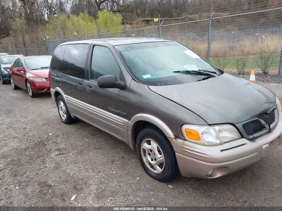 1998 Pontiac Montana w/1SA Pkg