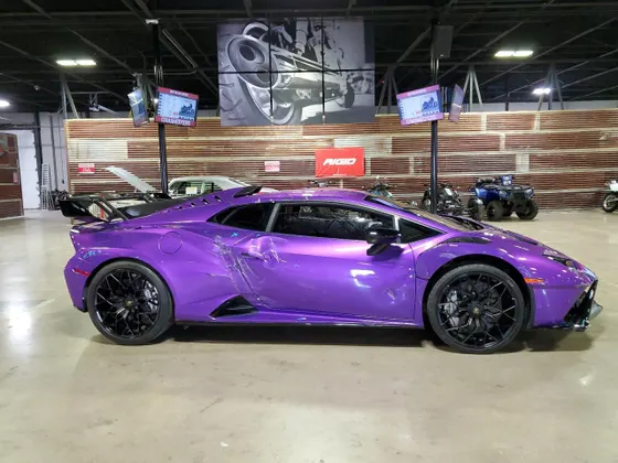 2023 Lamborghini Huracan STO STO