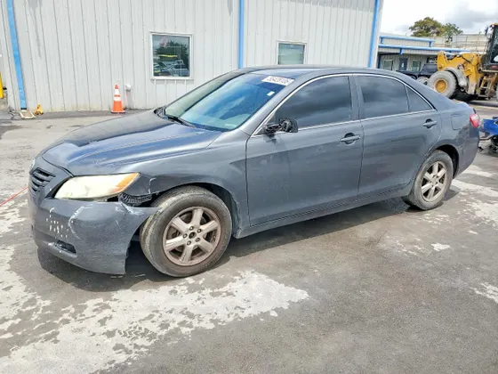 2007 Toyota Camry LE