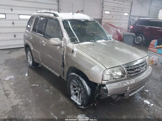 2004 Suzuki Grand Vitara LX