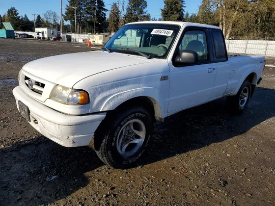 2002 Mazda B-Series 4WD Truck SE