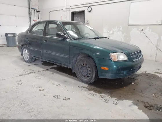 1999 Suzuki Esteem GL