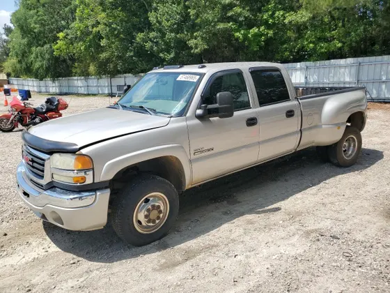2005 GMC Sierra 3500 DRW SLT