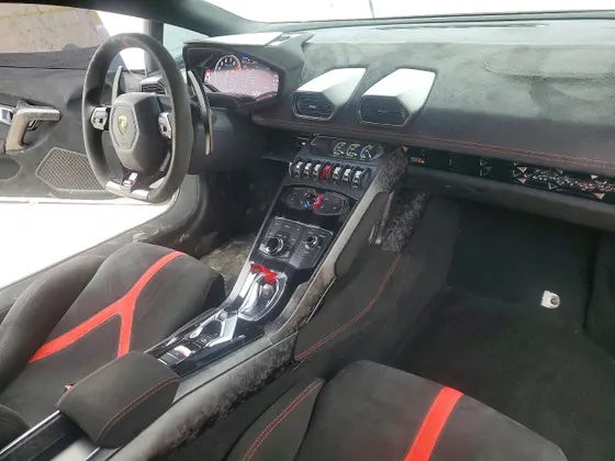2018 Lamborghini Huracan Performante