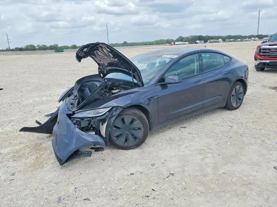 2025 Tesla Model 3 Long Range