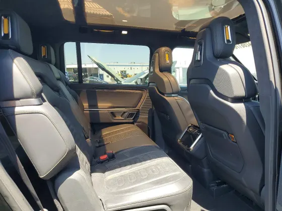 2022 Rivian R1S Launch Edition