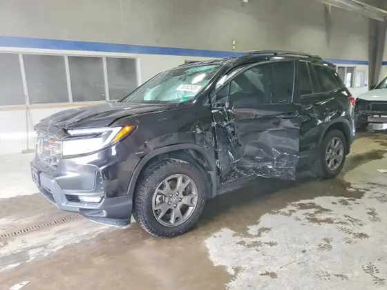 2025 Honda Passport TrailSport