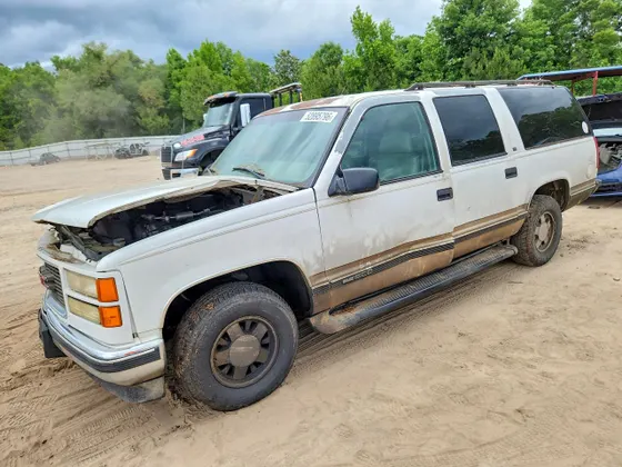 1999 GMC Suburban