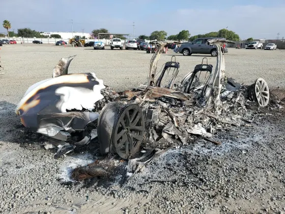 2025 Tesla Model S